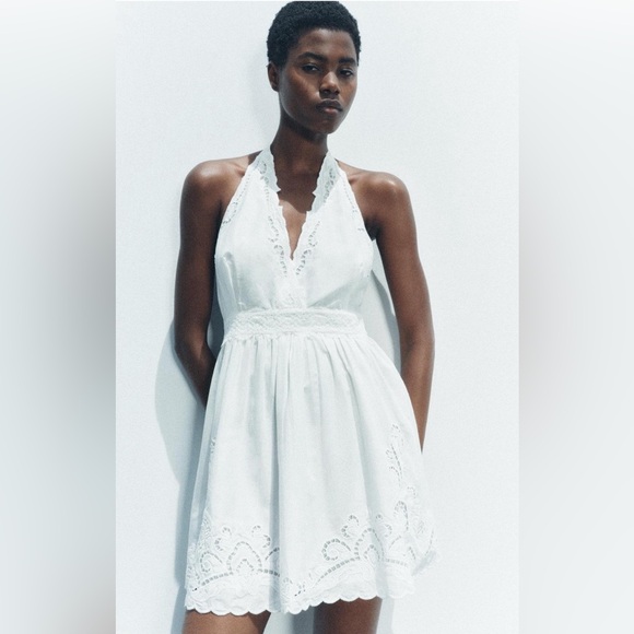 Zara Embroidered Eyelet Halter Neck Dress ZW collection - Picture 1 of 6